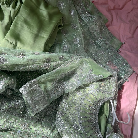 Light green dress for wedding and party wear - Picture 1 of 7